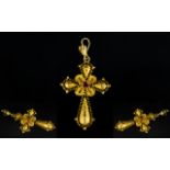 18ct Gold Filigree Ruby Set Cross / Pendant, Craftsman Made to High Quality. Mark 18ct. 2.5 grams.
