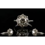 18ct White Gold Attractive 1930's Diamond Set Cluster Ring, Flower head Design.