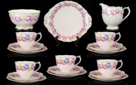 Art Deco Period Royal Albert Crown China - Superb ( 21 ) Piece Tea Service ' Corn Cockle ' Pattern.