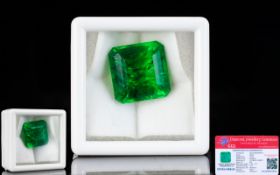 Emerald Loose Gemstone With GGL Certificate/Report Stating The Emerald To Be 10.12 cts 12.16 x 12.