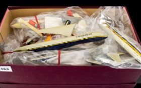 Model Plain Interest - Collection Of Airline Models Comprising A Monarch Airlines Boeing 757,