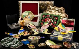 A Mixed Collection Of Vintage Jewellery Collectibles And Accessories A varied lot to include seed