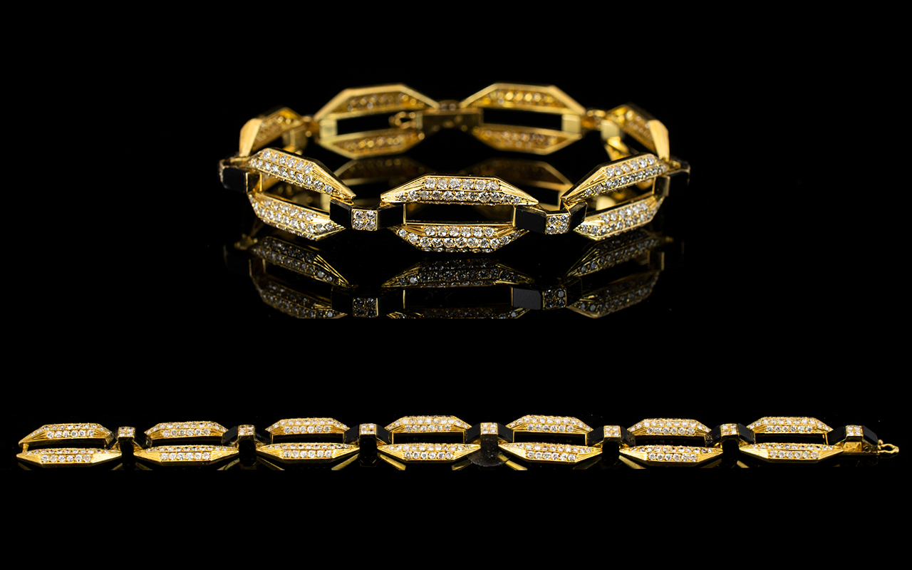 French - Superb and Attractive 18ct Yellow Gold Link Bracelet Set with Diamonds and Onyx Spacers,