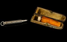 A 9ct Gold Mounted Amber Cheroot Holder Fully hallmarked, Birmingham D, 1903,