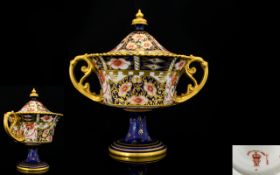 Royal Crown Derby Antique Period Superb Quality Twin Handled Lidded Vase of pleasing form/size