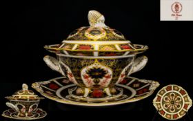 Royal Crown Derby Super Quality Old Imari Pattern Lidded Soup Tureen and Stand, Highlighted and