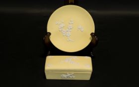 Wedgwood Primrose on White Jasper Round Dish & Matching Oblong Box.