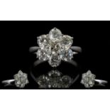 18ct White Gold 7 Stone Diamond Set Cluster Ring Superb quality ladies ring, flower head design.