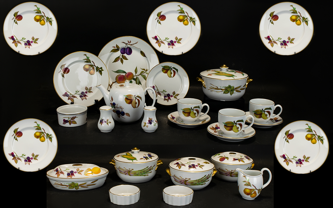 A Collection Of Royal Worcester Evesham Vale Gold Trim Pattern Dinner Service 74 In Total.