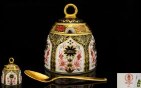 Royal Crown Derby Superb Quality Old Imari Pattern 22ct ( S. G. B. ) Solid Gold Band Honey Pot.