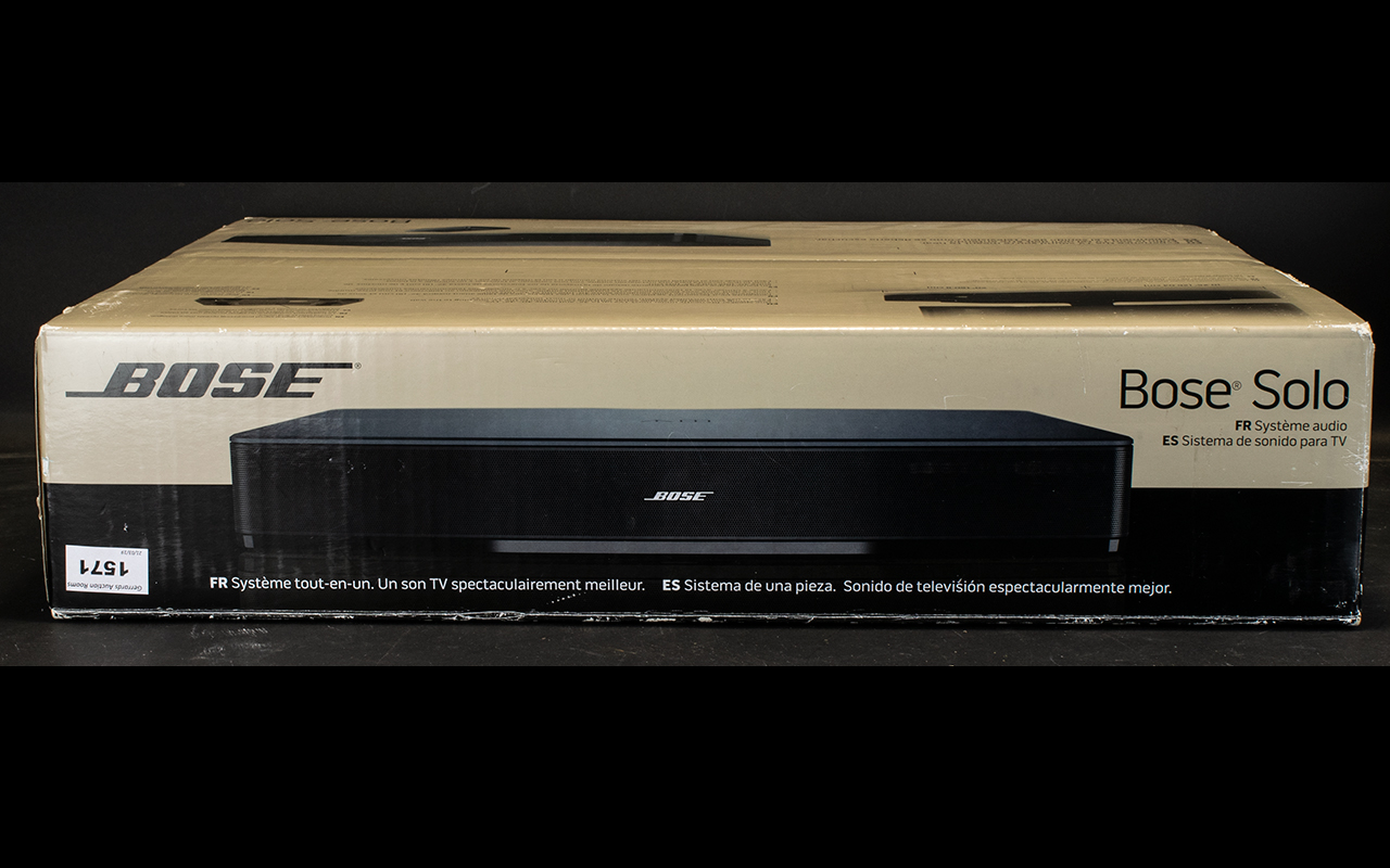 Bose Solo TV Sound System - Comes With O