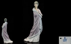 Lladro Porcelain Figure Elegant Ladies '