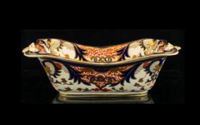 Large Crown Derby Imari 'Dewsbury' Centre Piece dates from 1784-1810 13 x 8 inches.