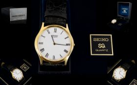 Gents Seiko Quartz Wristwatch White dial, Roman numerals,