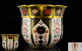 Royal Crown Derby Old Imari Pattern Solid Gold Band Gardenia Planter / Jardiniere. Pattern No 1128 &