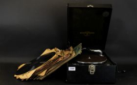 Columbia Grafonola Portable Gramophone Early 20th century portable turntable in good condition