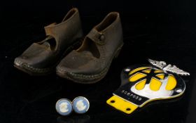 Small Mixed Lot Of Collectables To Include A Pair Of Clogs, AA Car Badge (5C97059) And A Pair Of