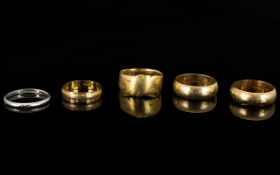 A Collection of 9ct & 18ct Wedding Bands Five (5) in total. All fully hallmarked. 1. 9ct Gold