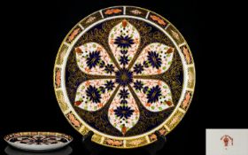 Royal Crown Derby Old Imari Pattern Plate Antique cabinet plate with gilt trim throughout in