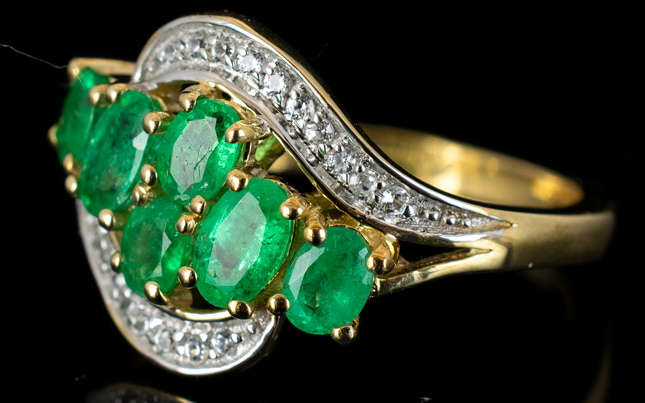 Colombian Emerald Cluster Ring, six oval - Image 2 of 2