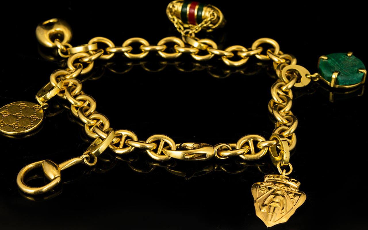 Gucci 18ct Yellow Gold Charm Bracelet Co - Image 2 of 4
