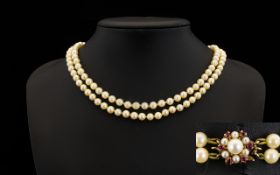 Ladies Superb Quality Double Strand Cultured Pearl Necklace / Choker with 9ct Gold Clasp,