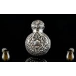 Victorian Period - Fine Quality Silver Gilt Lined Very Ornate Embossed Scent Bottle Holder / Case