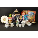 A Good Mixed Lot Of Collectables Compris