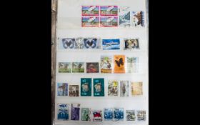 A Collection Of Rhodesia Stamps To inclu
