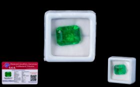 Emerald Loose Gemstone With GGL Certificate/Report Stating The Emerald To Be 9.