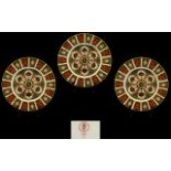 Royal Crown Derby Old Imari 22ct Single Gold Band Set of 3 Large Cabinet Plates.