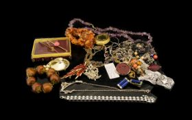 A Collection Of Vintage Costume Jewellery A varied lot to include Coro gold tone enamel leaf brooch
