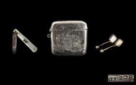 Edwardian Period Sterling Silver Hinged Vesta Case. Hallmark Birmingham 1904. 2.25 x 2.