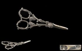 Victorian Period Fine Quality Cast Solid Silver Grape Scissors Decorated In The Fruit and Vine