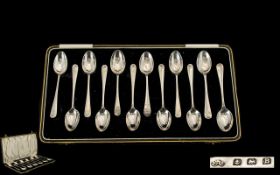 Elkington & Co Excellent Boxed Set of 12 Sterling Silver Rattail Teaspoons.