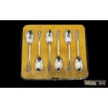 Walker and Hall Pleasing Set of Six Silver Coffee / Liqueur Spoons.
