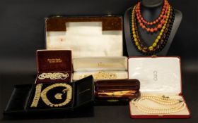 A Collection of Costume Jewellery to include lotus pearls, amber beads, pearl beads,