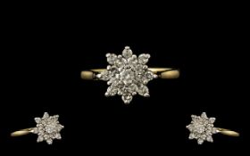 18ct Gold - Attractive Diamond Set Cluster Ring - Flower head Setting.