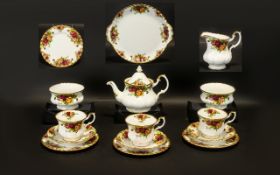 Royal Albert Old Country Roses Fine Bone China. ( 20 ) Pieces In Total.