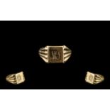 Gents 9ct Gold Signet Dress Ring. Full Hallmark for Birmingham 1991, Ring Size - V.