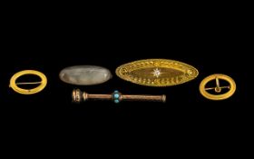 A Small Collection of Antique Period 15ct Gold and 9ct Gold Items ( 4 ) In Total. Comprises 1/ 9ct