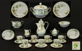 Noritake Ireland Part Dinner Service Trailing Ivy comprising 7 x plates 10" diameter;