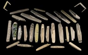 A Good Collection of Vintage Locking Pocket Knives. All In Excellent Condition, Various Makers (