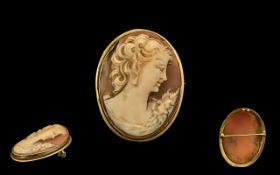 18ct Gold Mounted Shell Cameo Brooch of Oval Form,