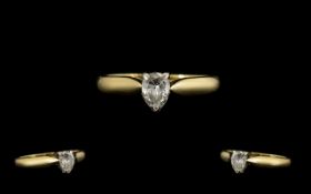 18ct Gold - Nice Quality Single Stone Diamond Ring, The Pear Shaped Diamond of Excellent Colour.