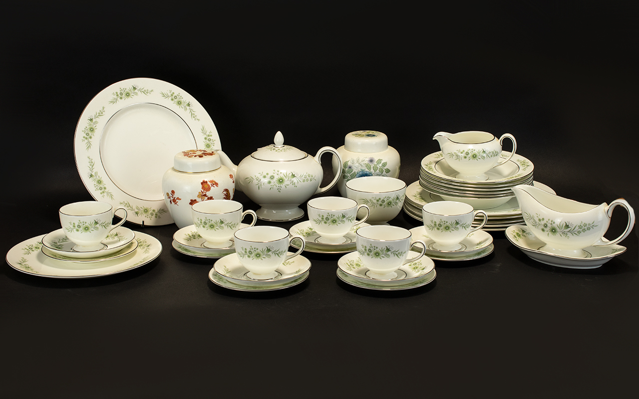 Wedgwood Westbury Part Teaset comprising of 6 tea cups with saucers and side plates, 6 soup dishes,