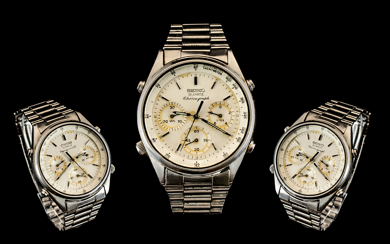 Seiko 7A28 - 7020 Quartz Chronograph Stainless Steel Wrist Watch as worn in  the James Bond Film '