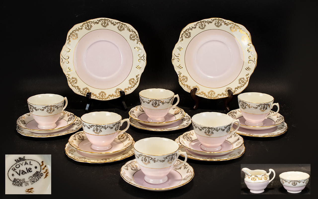 Royal Vale Part Tea Set comprising six teacups, six saucers, five side plates,