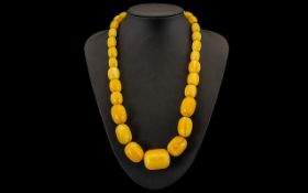 A Superb Quality Butterscotch Amber/Bakelite Graduated Beaded Necklace - circa 1900-1920 wonderful