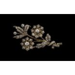 Art Deco Period Superb Quality and Pleasing 18ct Gold and Diamond Set Tremblant Brooch - in the
